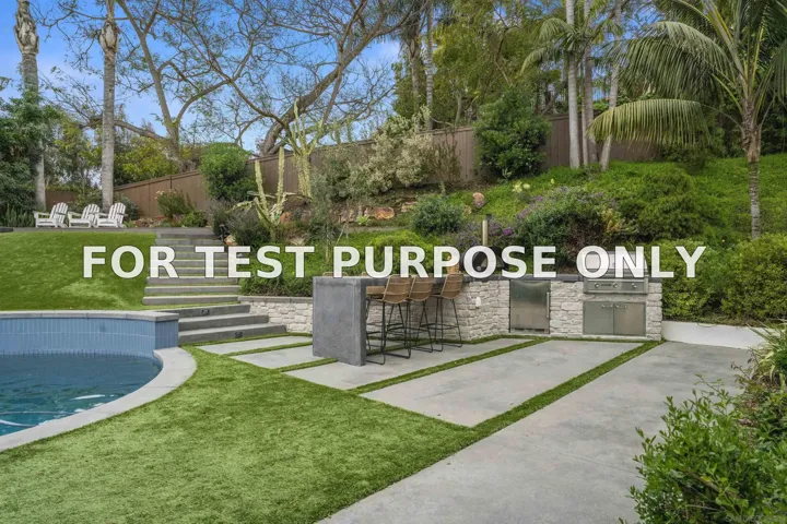 Demo/Test Data 427 El Sueno, Solana Beach, CA 92075