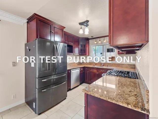 Demo/Test Data 882 Friendly Cir, El Cajon, CA 92021