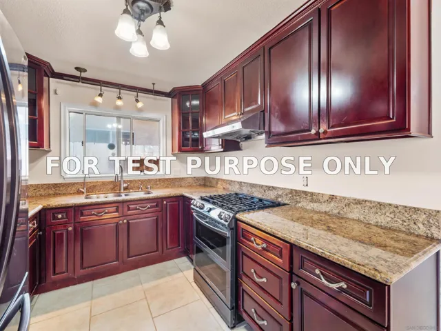 Demo/Test Data 882 Friendly Cir, El Cajon, CA 92021