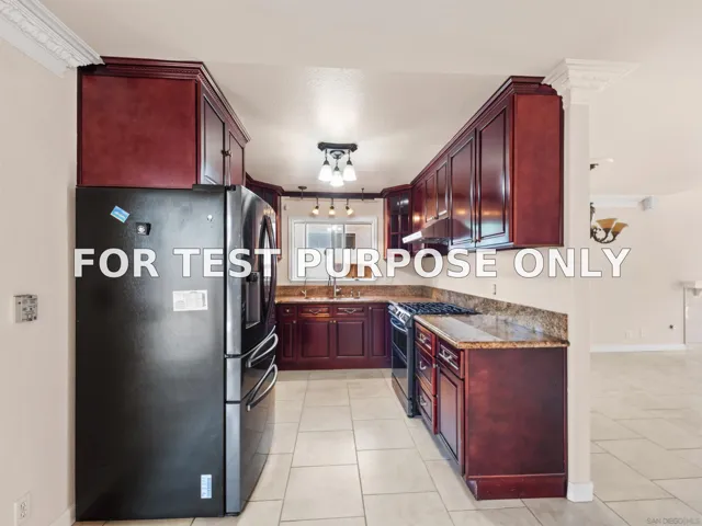Demo/Test Data 882 Friendly Cir, El Cajon, CA 92021