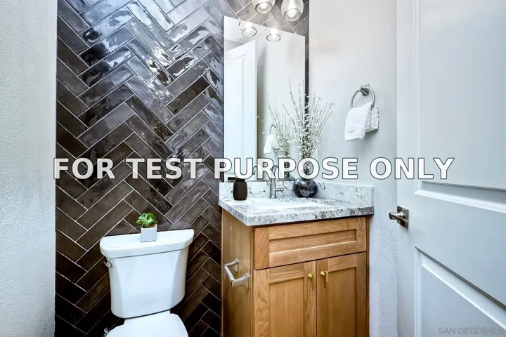 Demo/Test Data 12252 Via Ruscello Unit 71, Lakeside, CA 92040