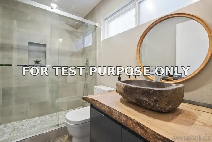 Demo/Test Data 2398 Almeria Unit #2, La Jolla, CA 92037
