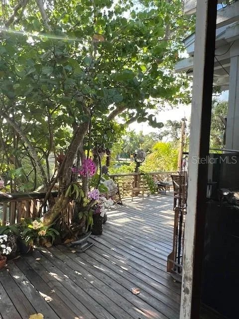 Living room back door to back deck.