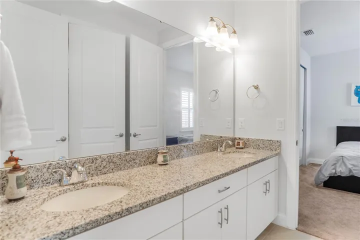 10751 Royal Cypress Way, Orlando, FL 32836