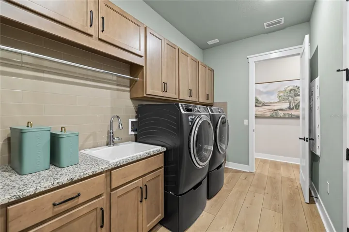 728 Estates Blvd, Tarpon Springs, FL 34688