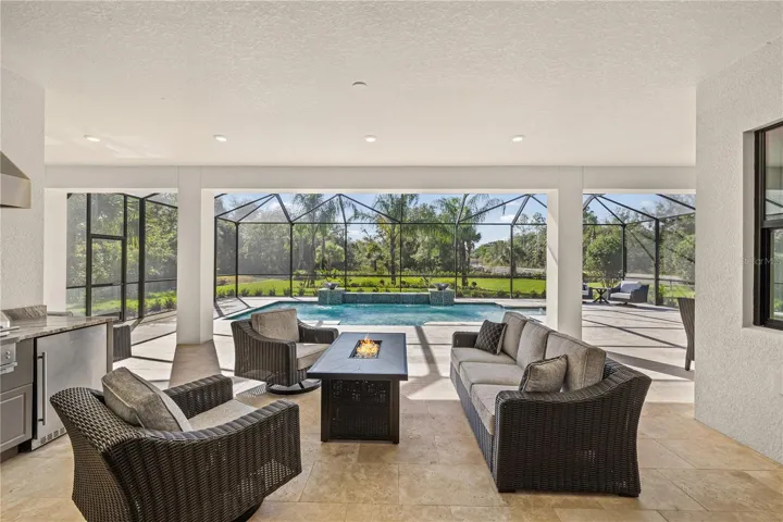 728 Estates Blvd, Tarpon Springs, FL 34688