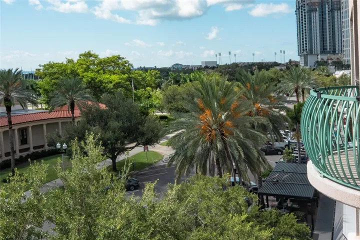 288 Beach Dr Ne #4b, St Petersburg, FL 33701