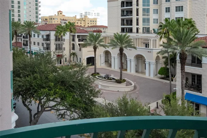 288 Beach Dr Ne #4b, St Petersburg, FL 33701