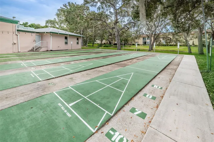 2001 Greenbriar Blvd #6, Clearwater, FL 33763