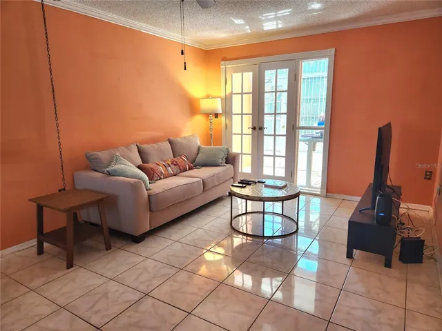 2001 Greenbriar Blvd #6, Clearwater, FL 33763