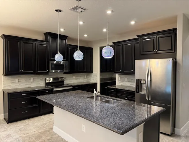 3964 Carrick Bend Dr, Kissimmee, FL 34746