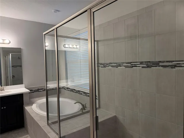 3964 Carrick Bend Dr, Kissimmee, FL 34746