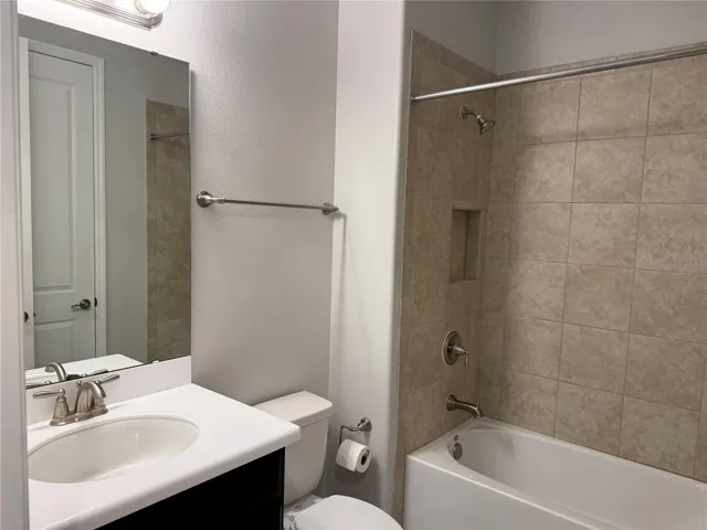 3964 Carrick Bend Dr, Kissimmee, FL 34746
