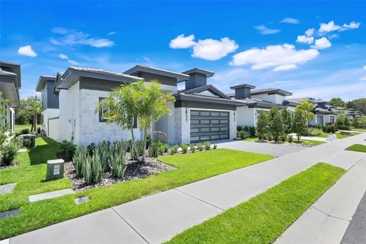 3036 Kensington Ave, Davenport, FL 33837