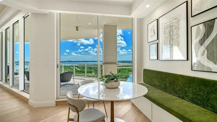 1300 Benjamin Franklin Dr #809, Sarasota, FL 34236