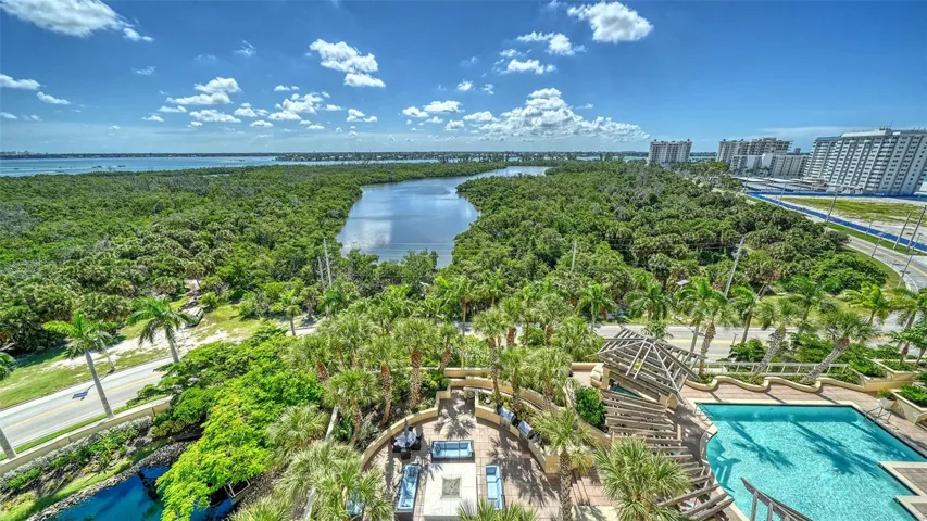 1300 Benjamin Franklin Dr #809, Sarasota, FL 34236