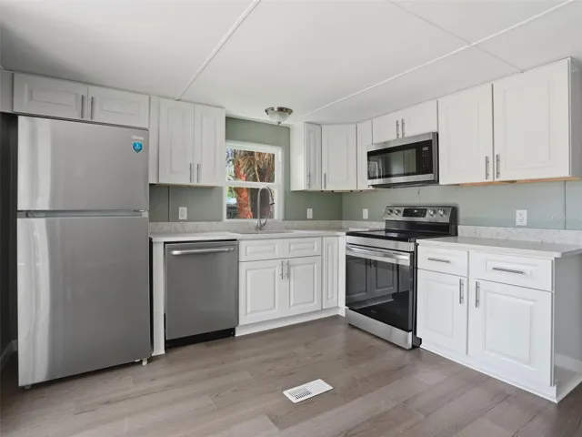 9239 Ottawa St, New Port Richey, FL 34654