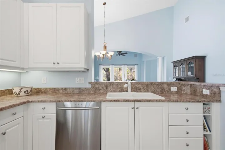 3 River Park Dr N, Palm Coast, FL 32137