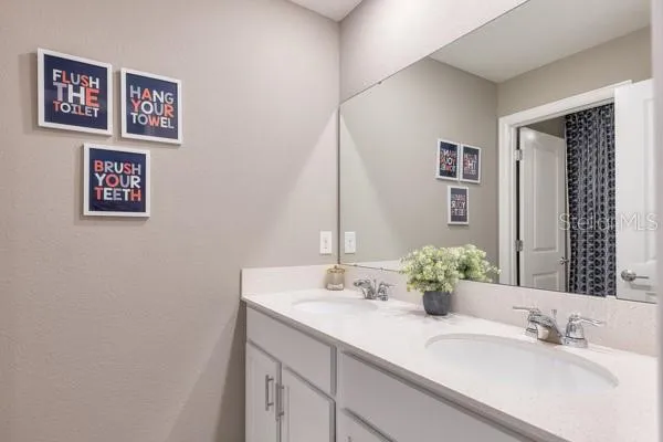 Owner suite bathroom