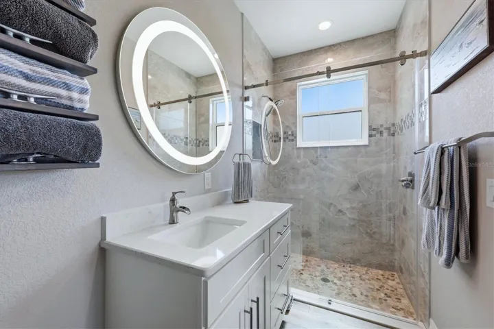 1022 Beekman Cir, Port Charlotte, FL 33953