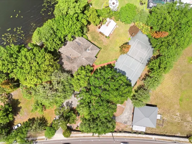 4910 E Lake Dr, Winter Springs, FL 32708