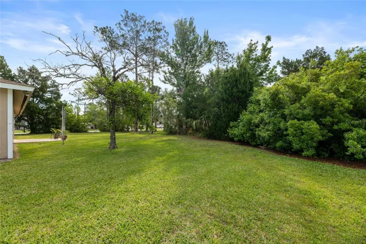8 Lladd Ct, Palm Coast, FL 32164