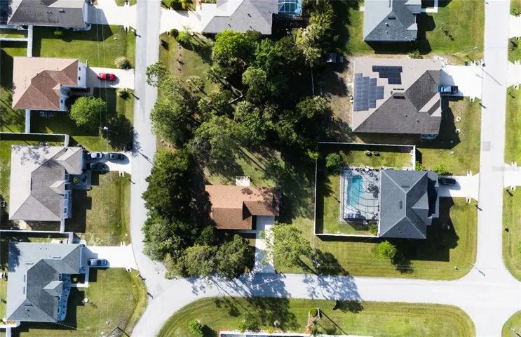 8 Lladd Ct, Palm Coast, FL 32164