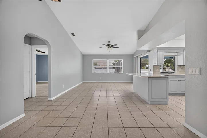 881 Riviera Ln Nw, Port Charlotte, FL 33948