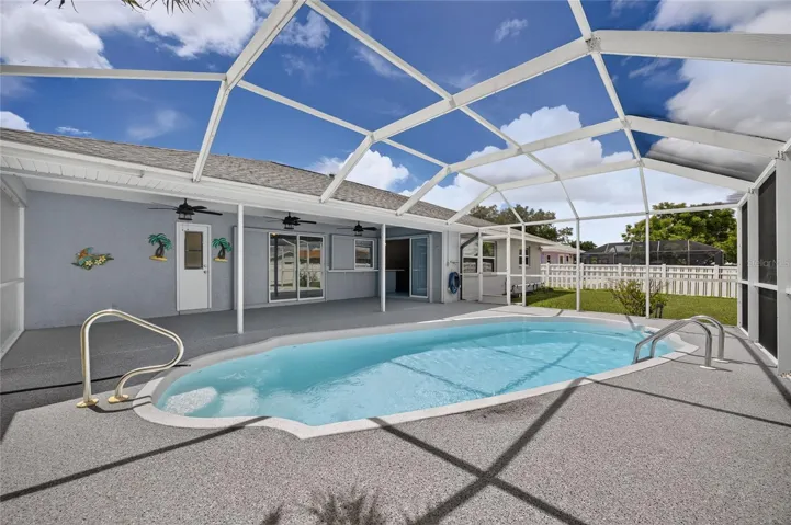 881 Riviera Ln Nw, Port Charlotte, FL 33948