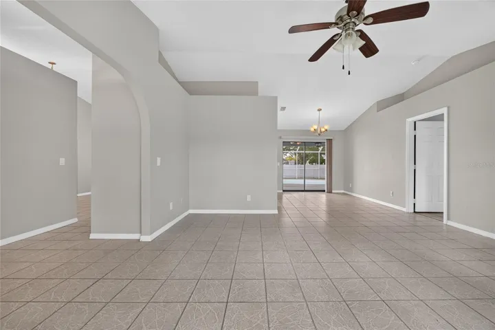 881 Riviera Ln Nw, Port Charlotte, FL 33948