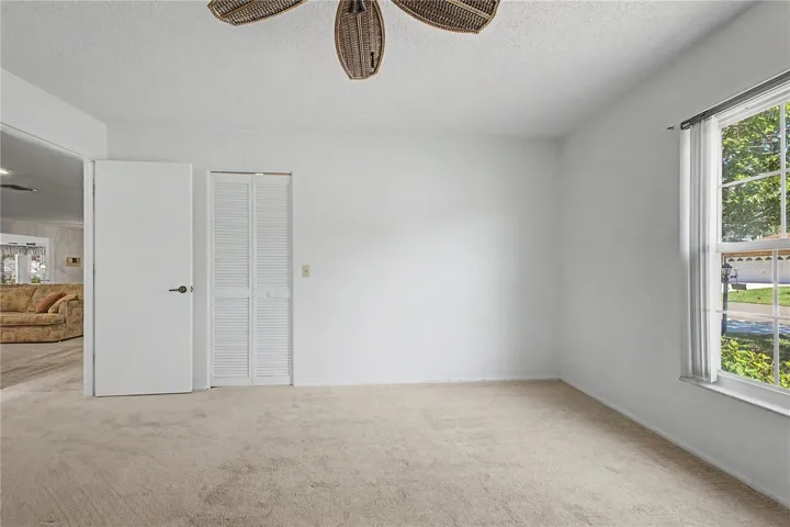 7088 Crown Oaks Dr, Spring Hill, FL 34606