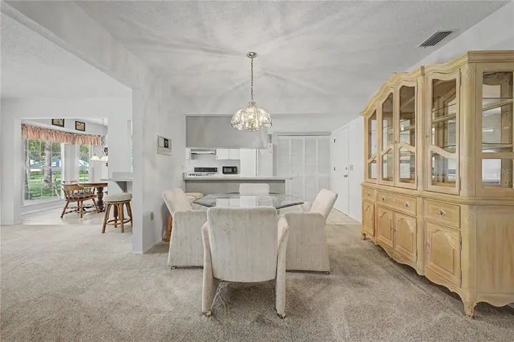 7088 Crown Oaks Dr, Spring Hill, FL 34606