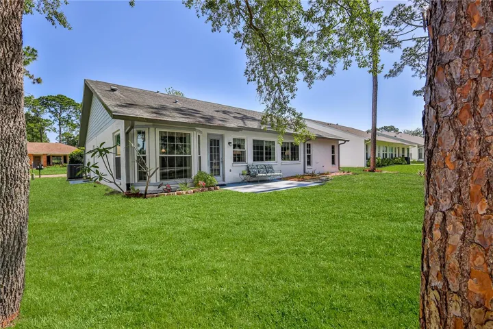 7088 Crown Oaks Dr, Spring Hill, FL 34606