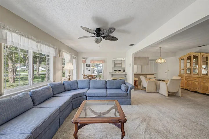 7088 Crown Oaks Dr, Spring Hill, FL 34606
