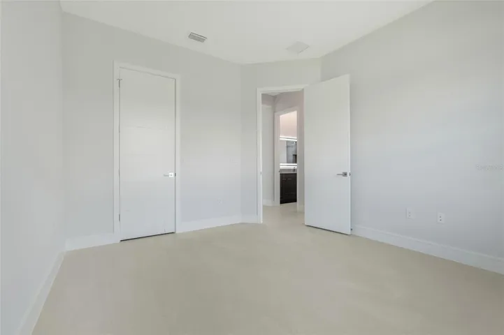 138 New Leatherwood Dr, Palm Coast, FL 32137