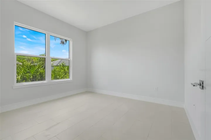 138 New Leatherwood Dr, Palm Coast, FL 32137