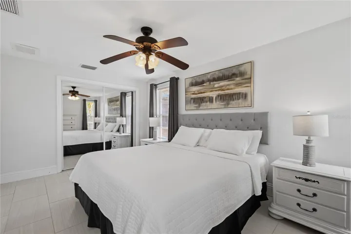 5215 Pelican Blvd, Cape Coral, FL 33914