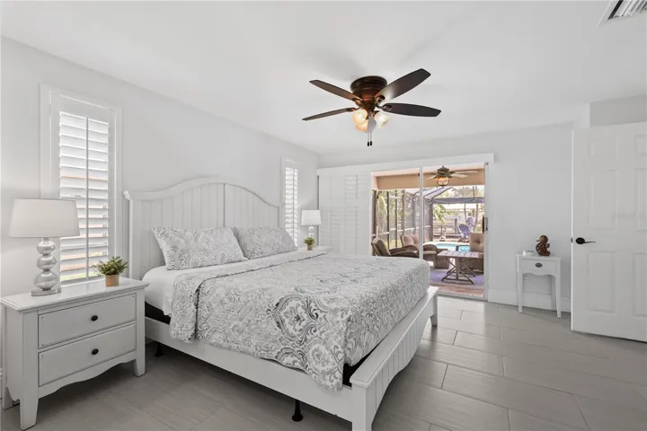 5215 Pelican Blvd, Cape Coral, FL 33914