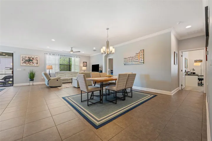 5716 Rue Galilee Ln, Sanford, FL 32771