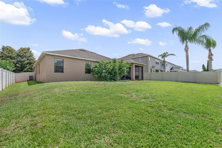 5716 Rue Galilee Ln, Sanford, FL 32771