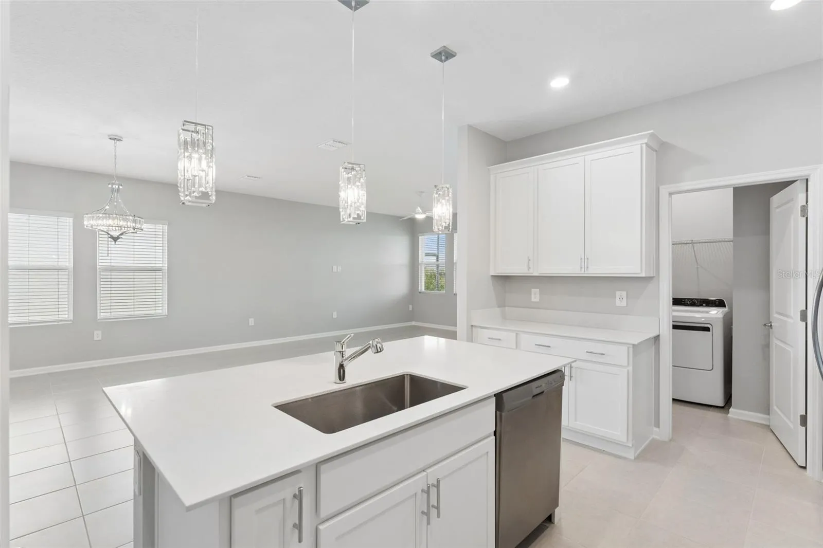 Kitchen w/Access to Laundry Room