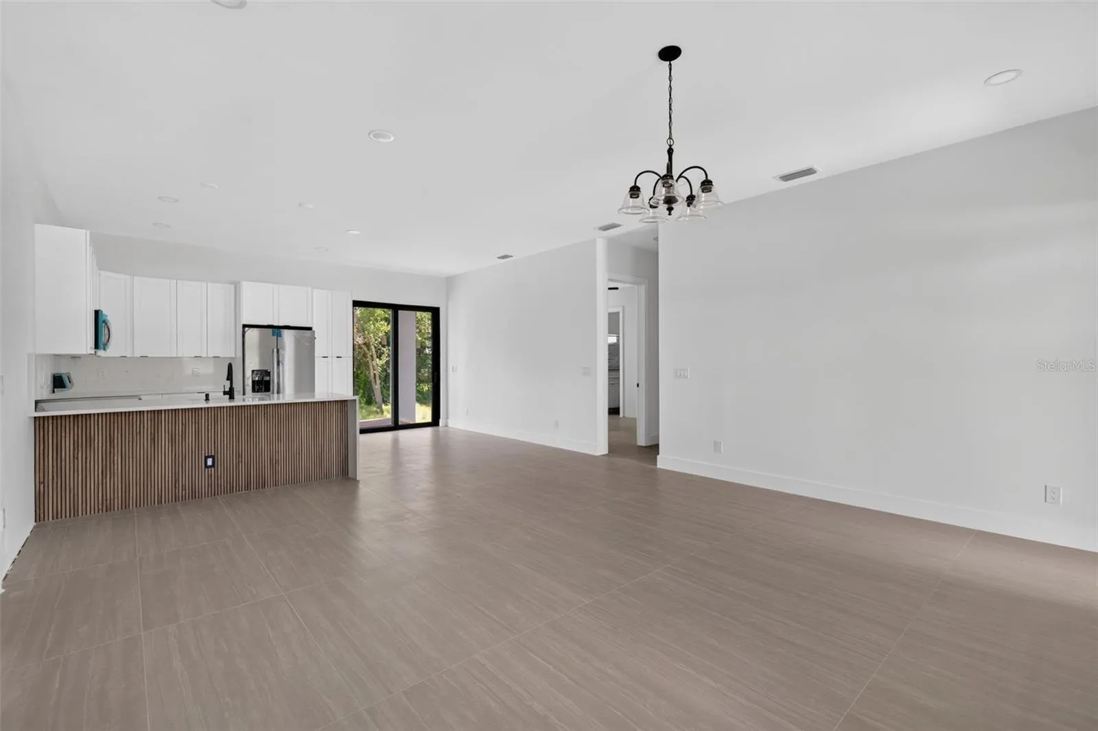 Living Area Combo