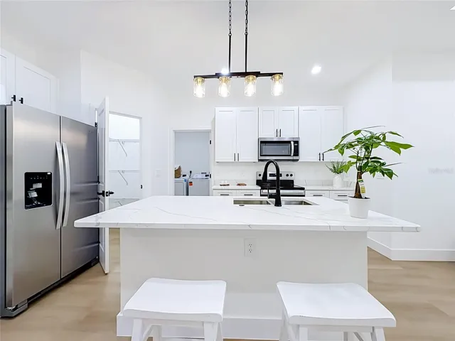 7107 Bledsoe Ave, Orlando, FL 32810