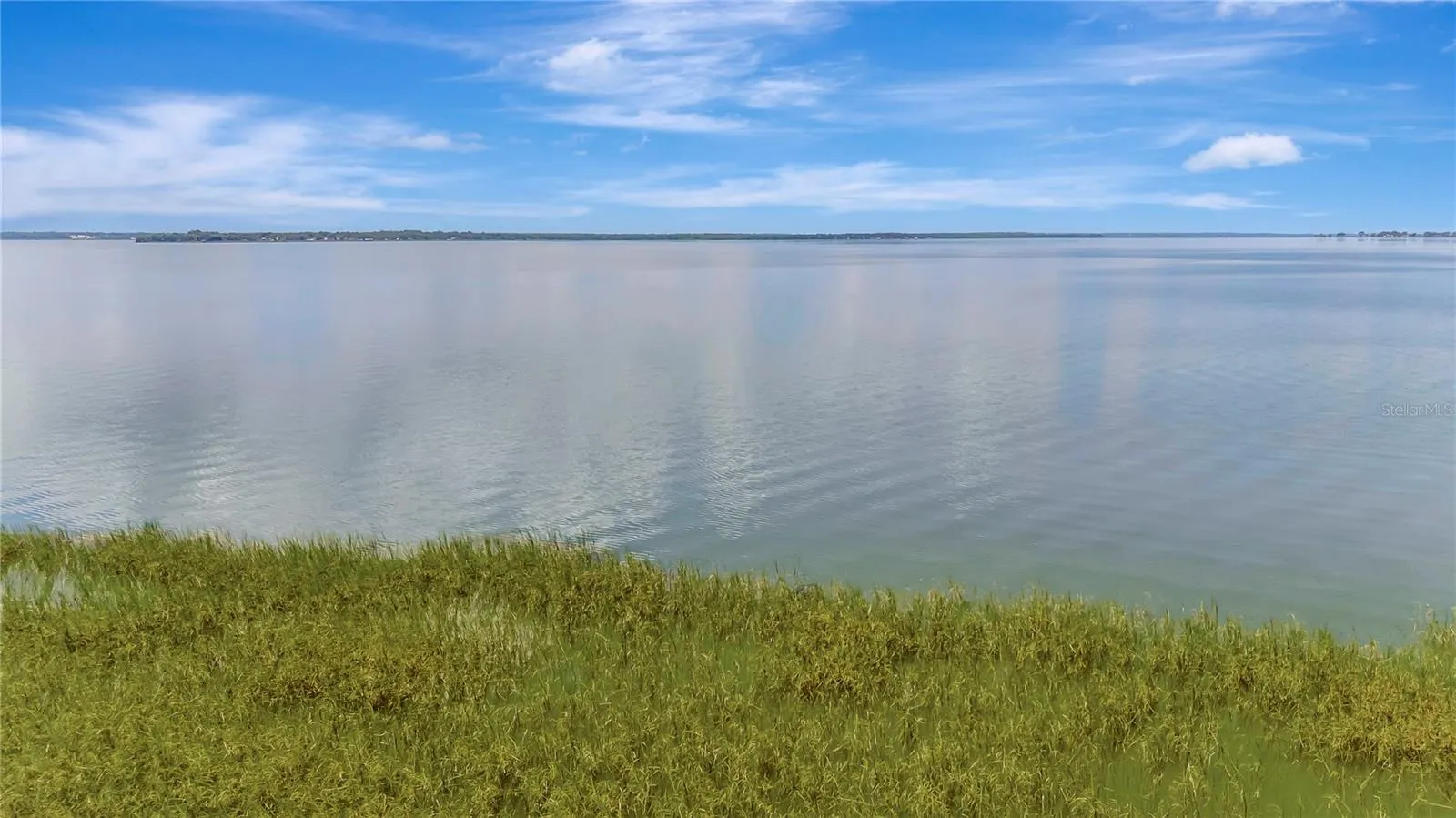 PRIVATE ACCESS TO LAKE GRIFFIN