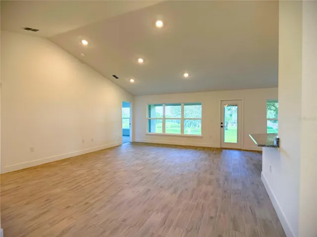 36893 Hidden View Circle, Dade City, FL 33523