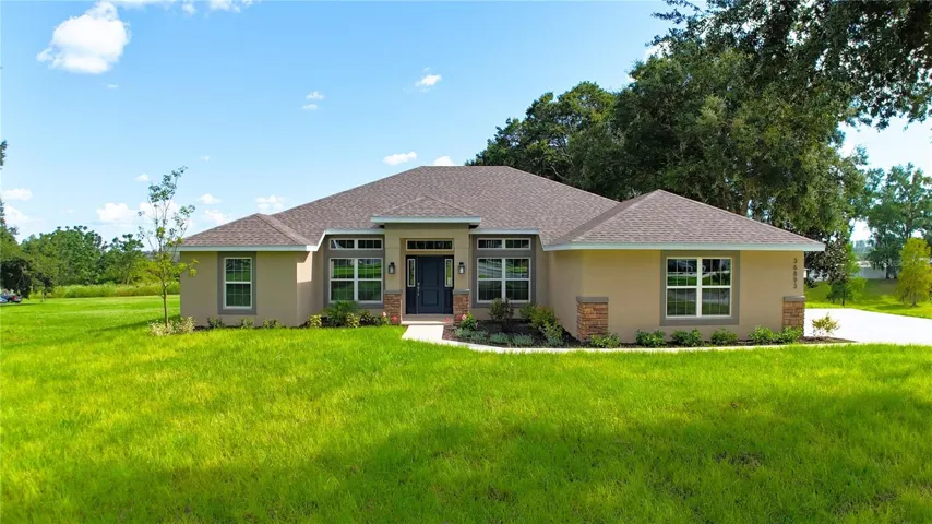 36893 Hidden View Circle, Dade City, FL 33523