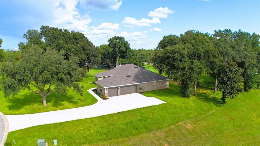 36893 Hidden View Circle, Dade City, FL 33523