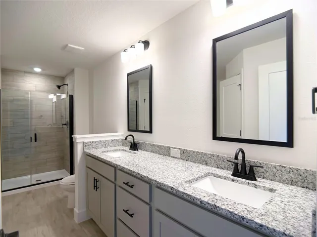 36893 Hidden View Circle, Dade City, FL 33523