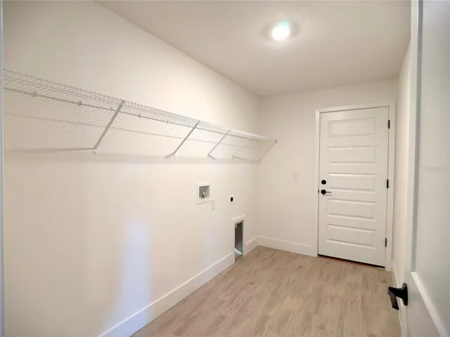 36893 Hidden View Circle, Dade City, FL 33523