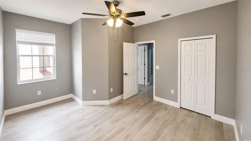 3696 Parkridge Cir #26-105, Sarasota, FL 34243